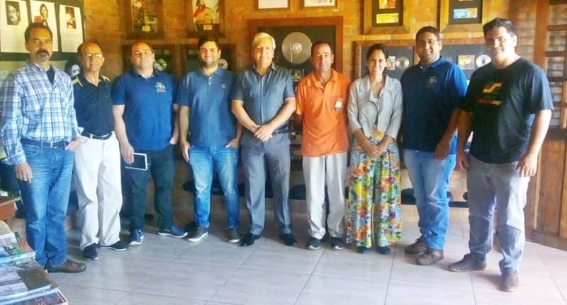 Carlos Sidnei Ferreira é eleito presidente do Comtur